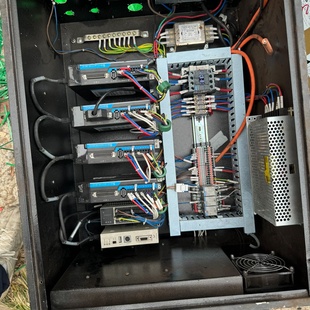 750W迪维讯伺服P100E404个驱动电箱配件一起打 议价