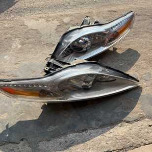 福特蒙迪欧致胜大灯总成，左右两侧都有，原装拆车件，成色几乎全