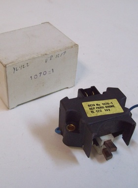 PARIS RHONE 10701 VOLTAGE REGULATOR SWITCH 14V  NOS  FREE SH