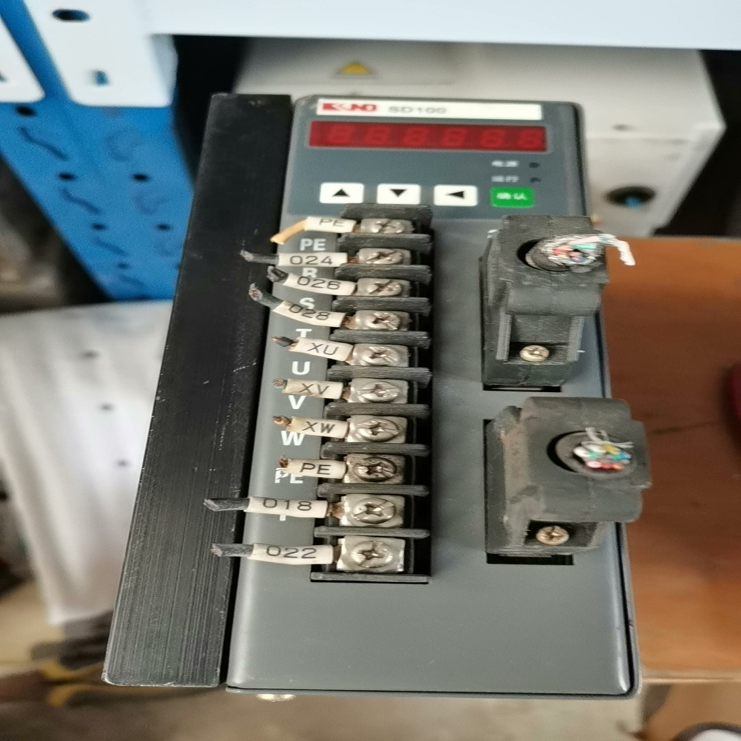 【请询价】KND伺服驱动器SD100B拆机成色还可以实物拍摄