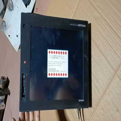 三菱触摸屏GT1685M-STBD 图片实物拍摄