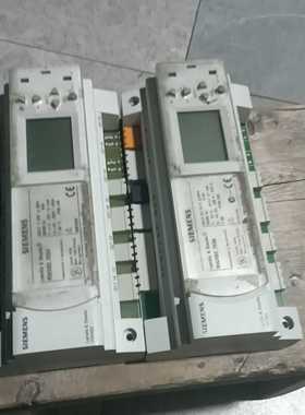 出西门子品牌的7032型号控制器，红色如图，功能包好，单价2--议