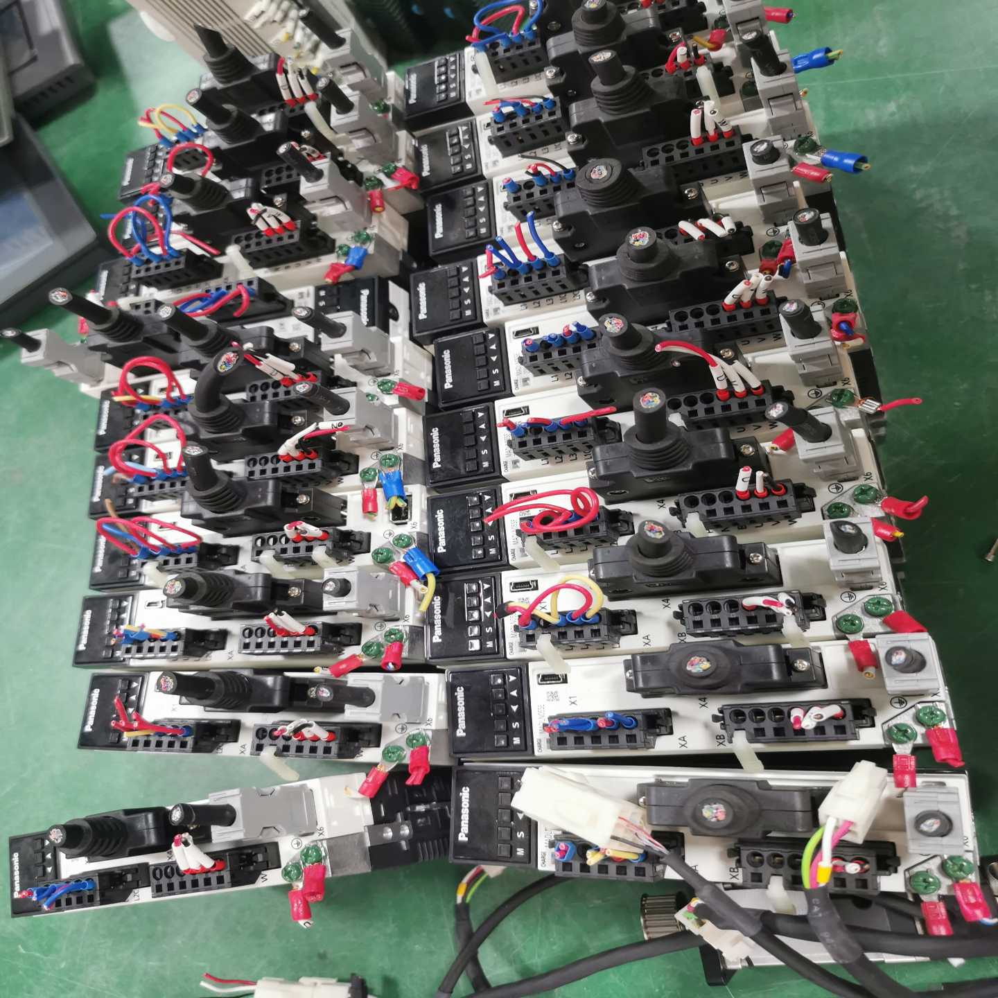 【议价】A6100W伺服套装MADLN05SEMSMF012L适用