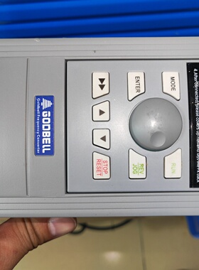 原装GODBELL金钟变频器G6002S2K20-议价