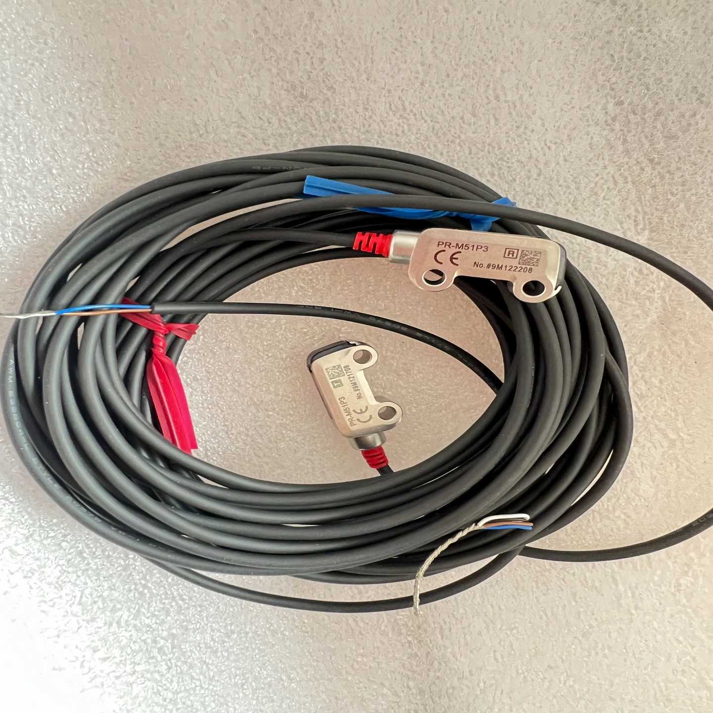 没包装基恩士传感器PR-M51P3实物图询价