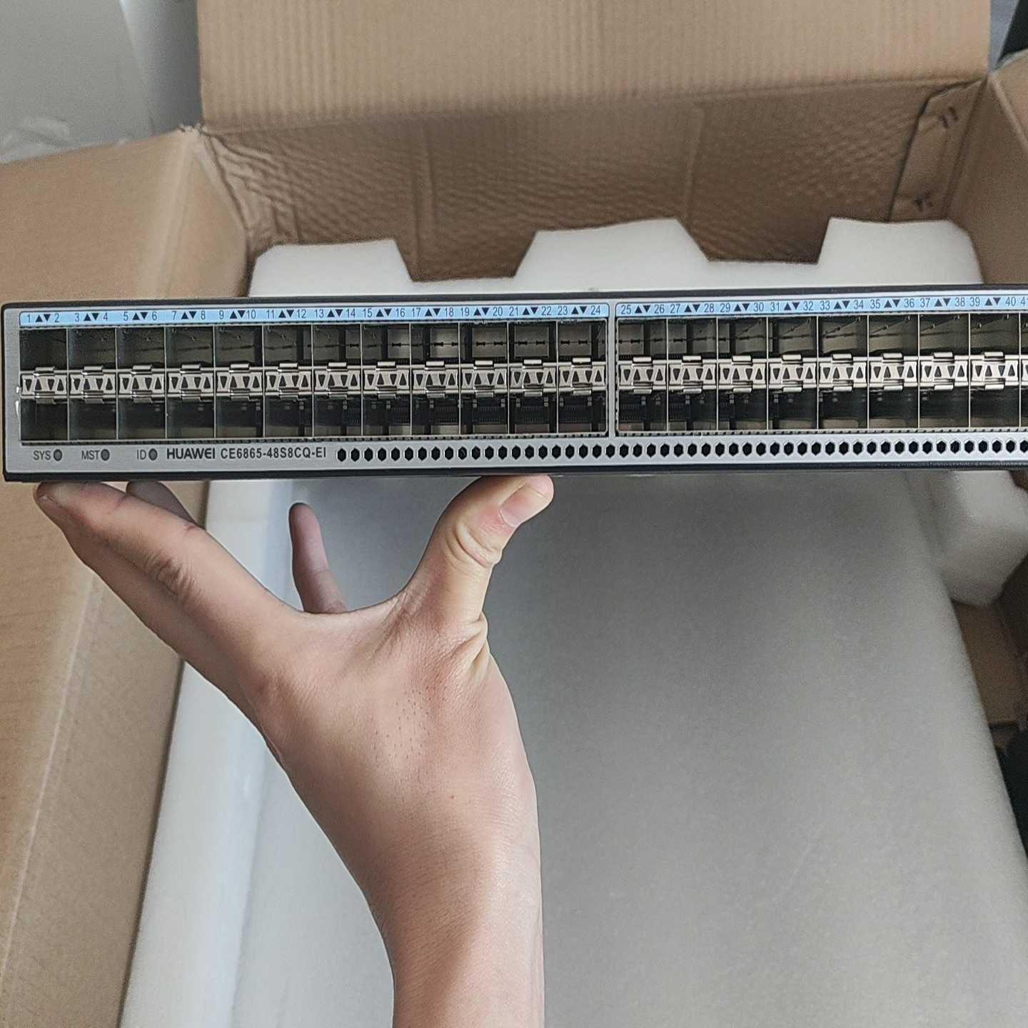 询价~ce6865-48s8cq-ei