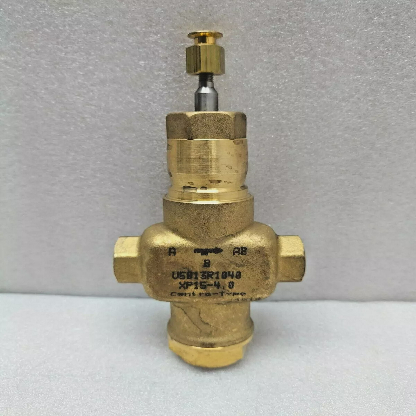 HONEYWELLV5013R10403路控制阀门CONTRA类型