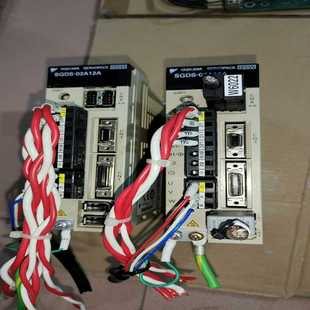 包功 成色非常新 询价 02A12A刚 安川伺服驱动器SGDS