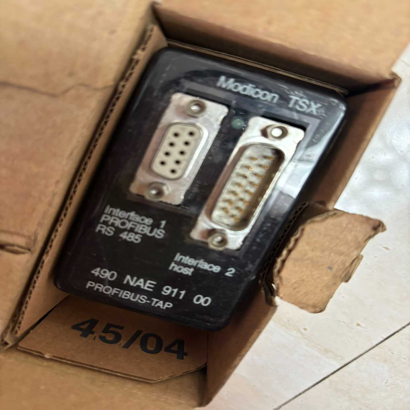 施耐德Modicon TSX 490NAE91100 PRO--议价商品