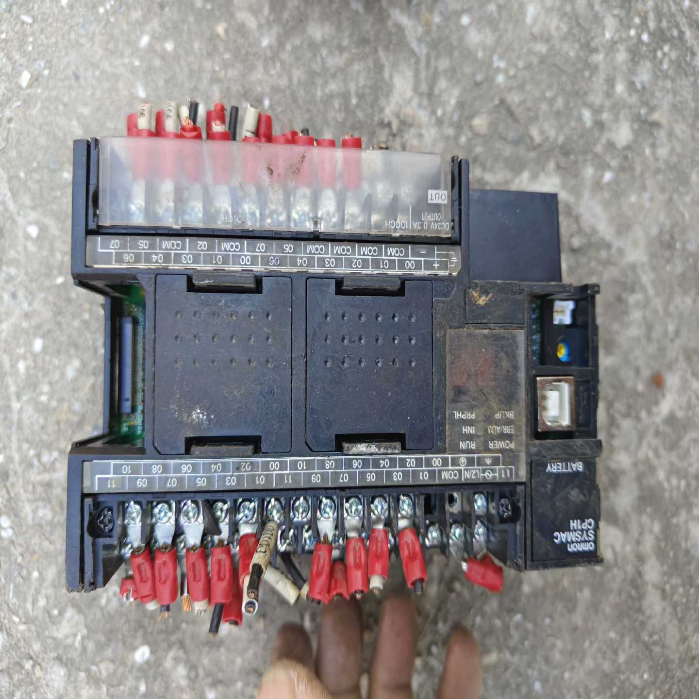 CP1H-X40DR-A一台的询价