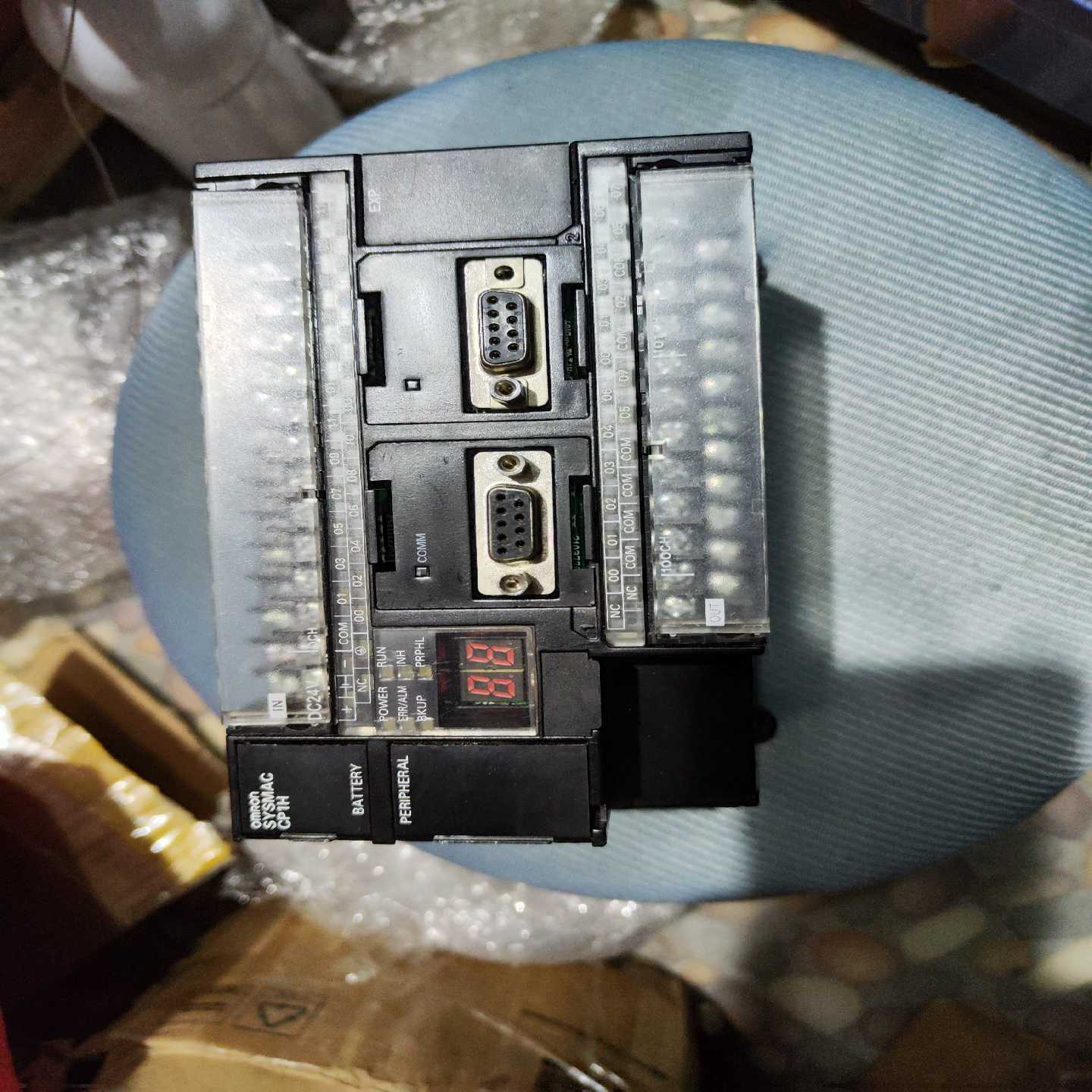 PLCCP1H-X40DT-D功能正常成色如图询价