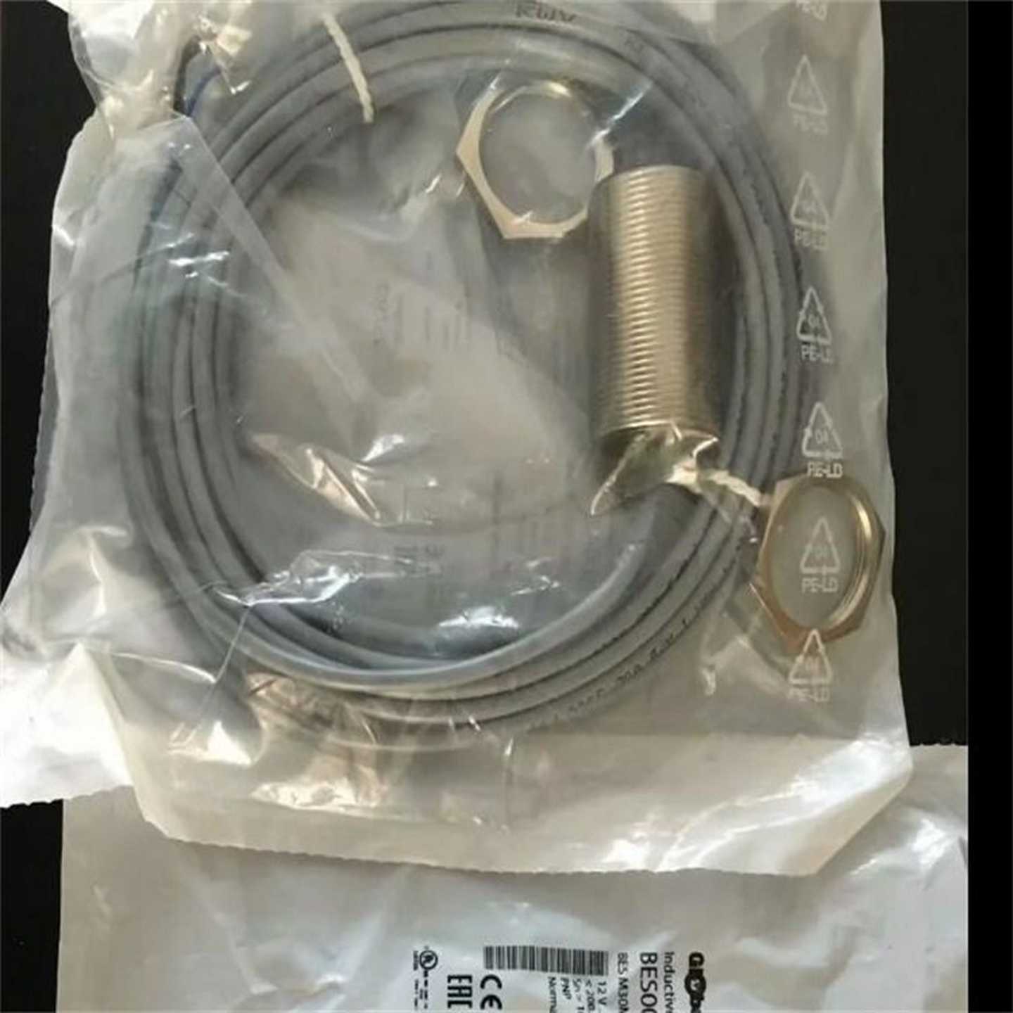 巴鲁夫BALLUFFBMF00A4BMF214K-PS-C-2A-SA95-S4-00,3流量传感器s