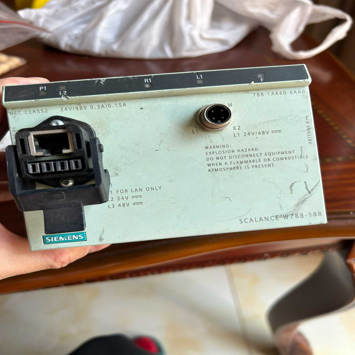 W788-1RR成色实物图功能适用