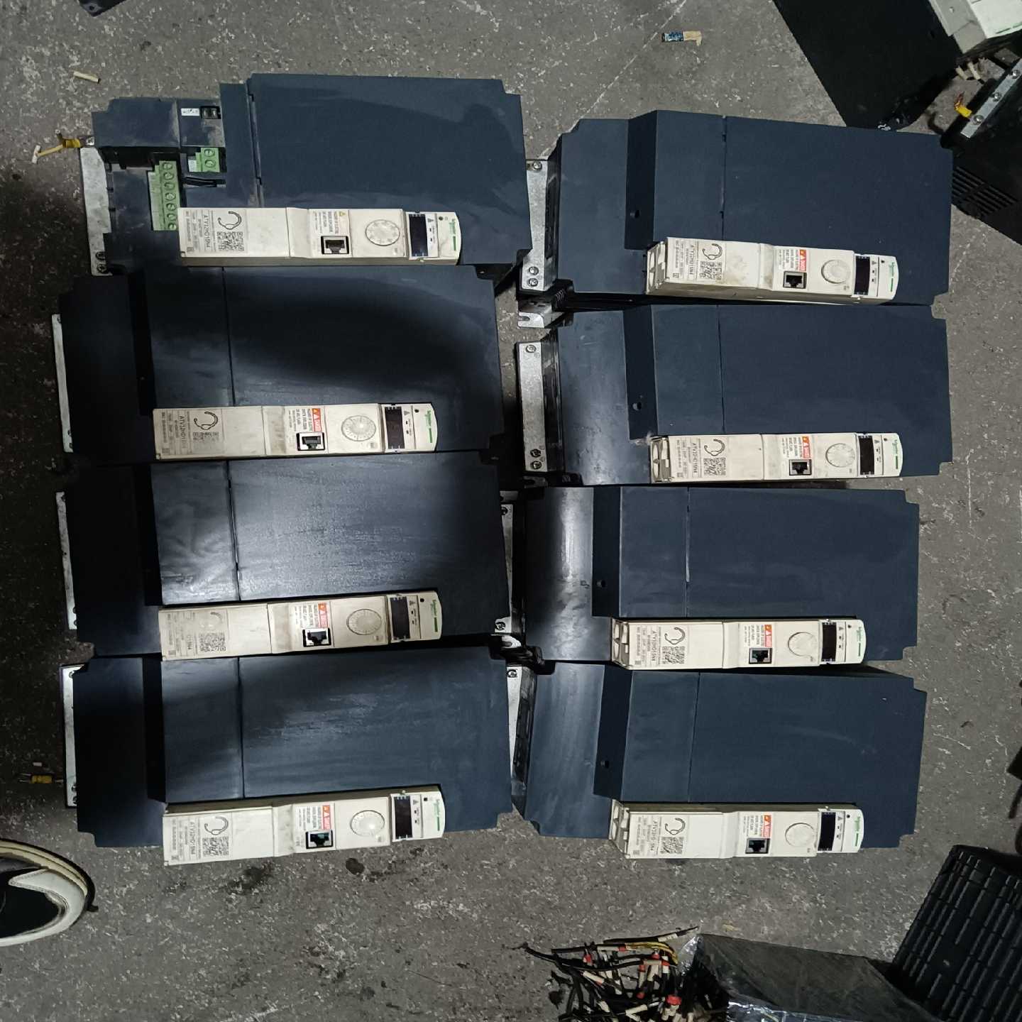 【议价】ATV32HD15N4适用