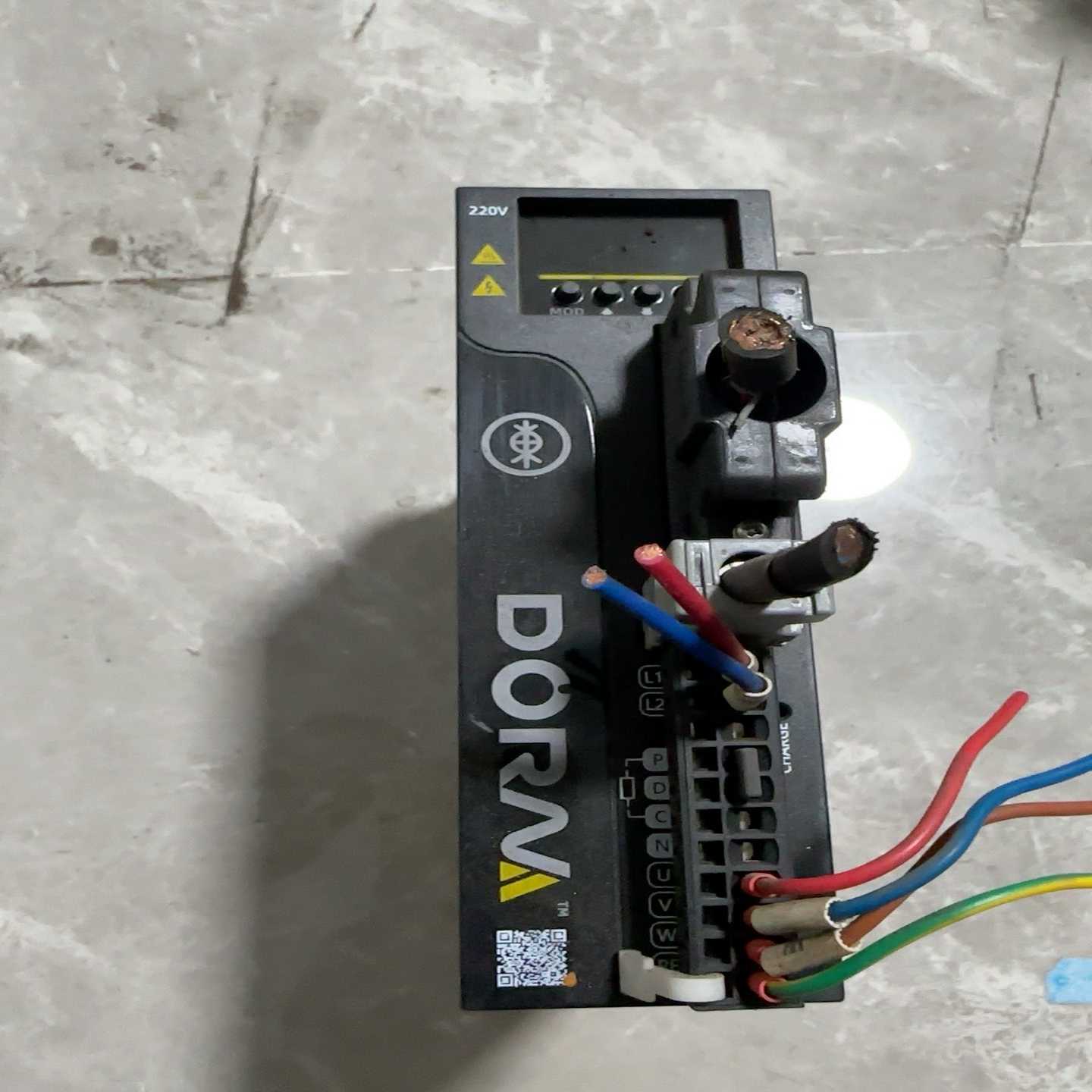 东菱驱动器DS2P-08AS，拆机货，实物照片，成色新，功能--议价商