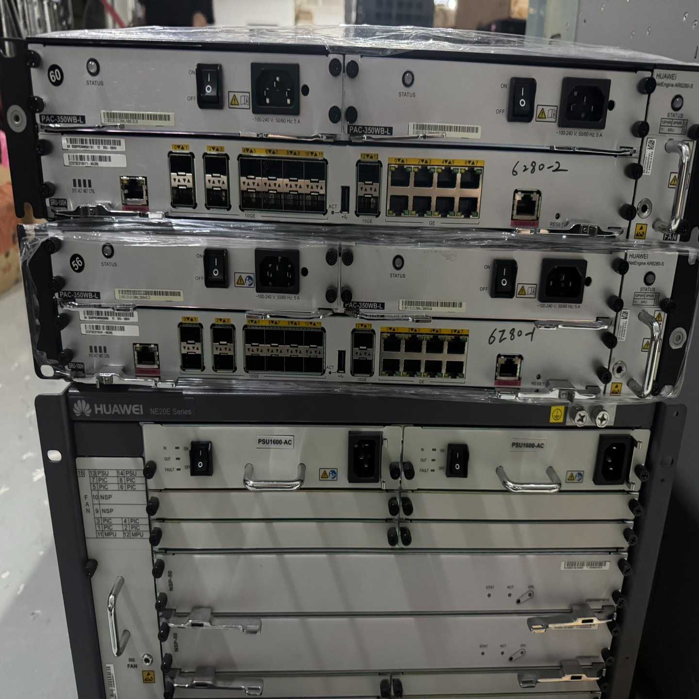 询价华为AR6280-S企业级万兆路由器，14个万兆光口8个千