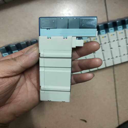 电磁阀  SY7200-5NZ1  有22个~询价