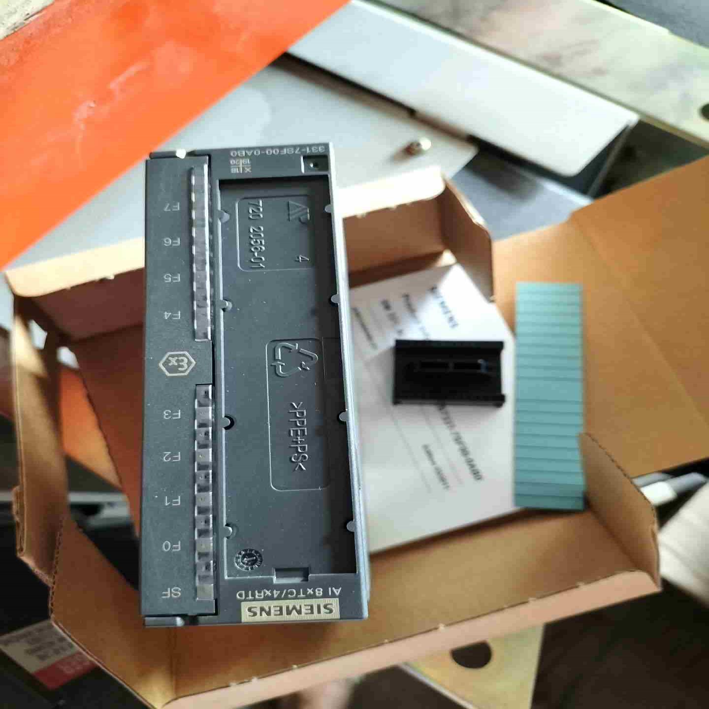 6ES7 331-7SF00-0AB0（佳毅工控）