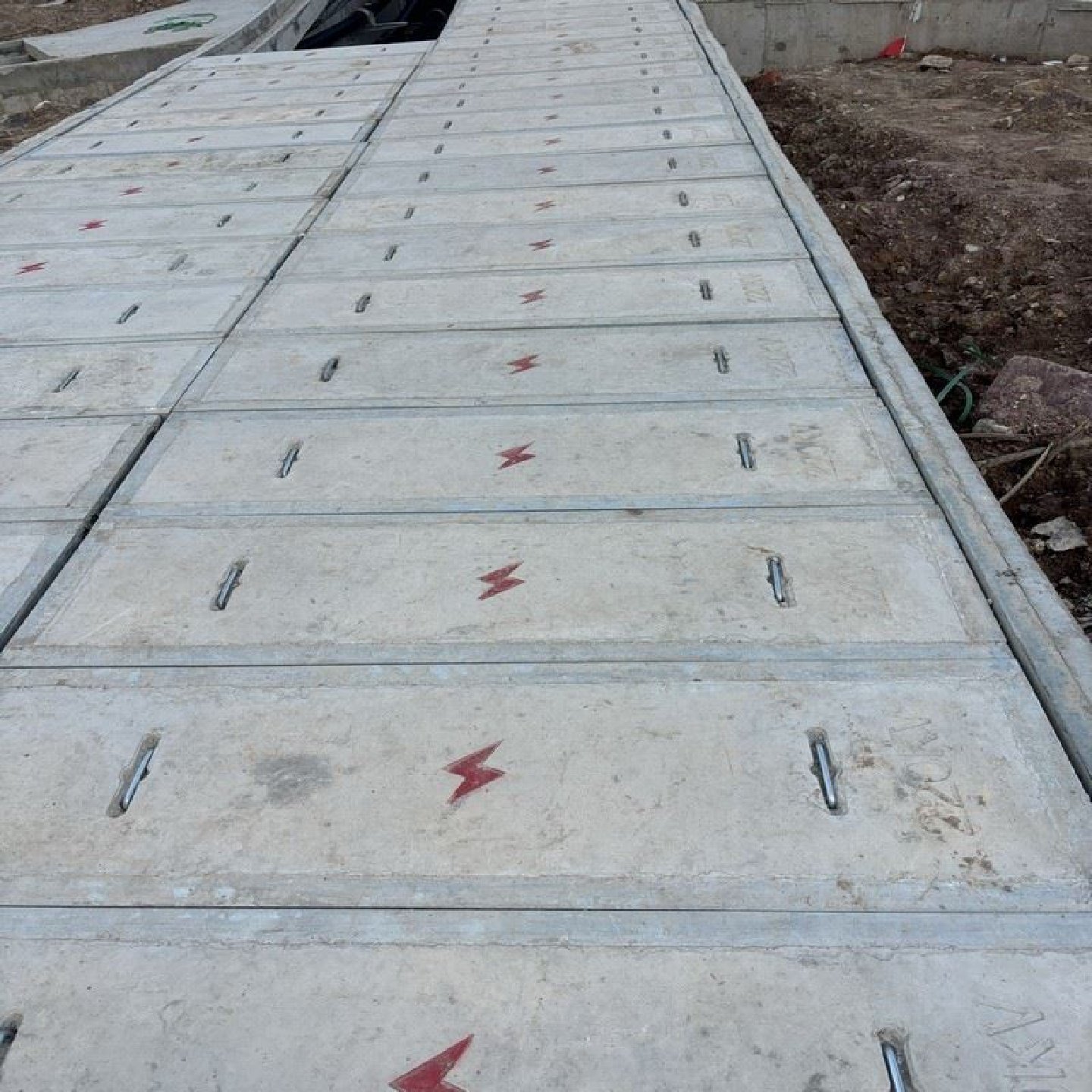 水沟盖板市政道路漏水水沟水泥混凝土下水道盖板塑料模具模板定制,基础建材,排水沟槽/盖板,淘宝优惠券,粉丝福利购,淘宝优惠卷