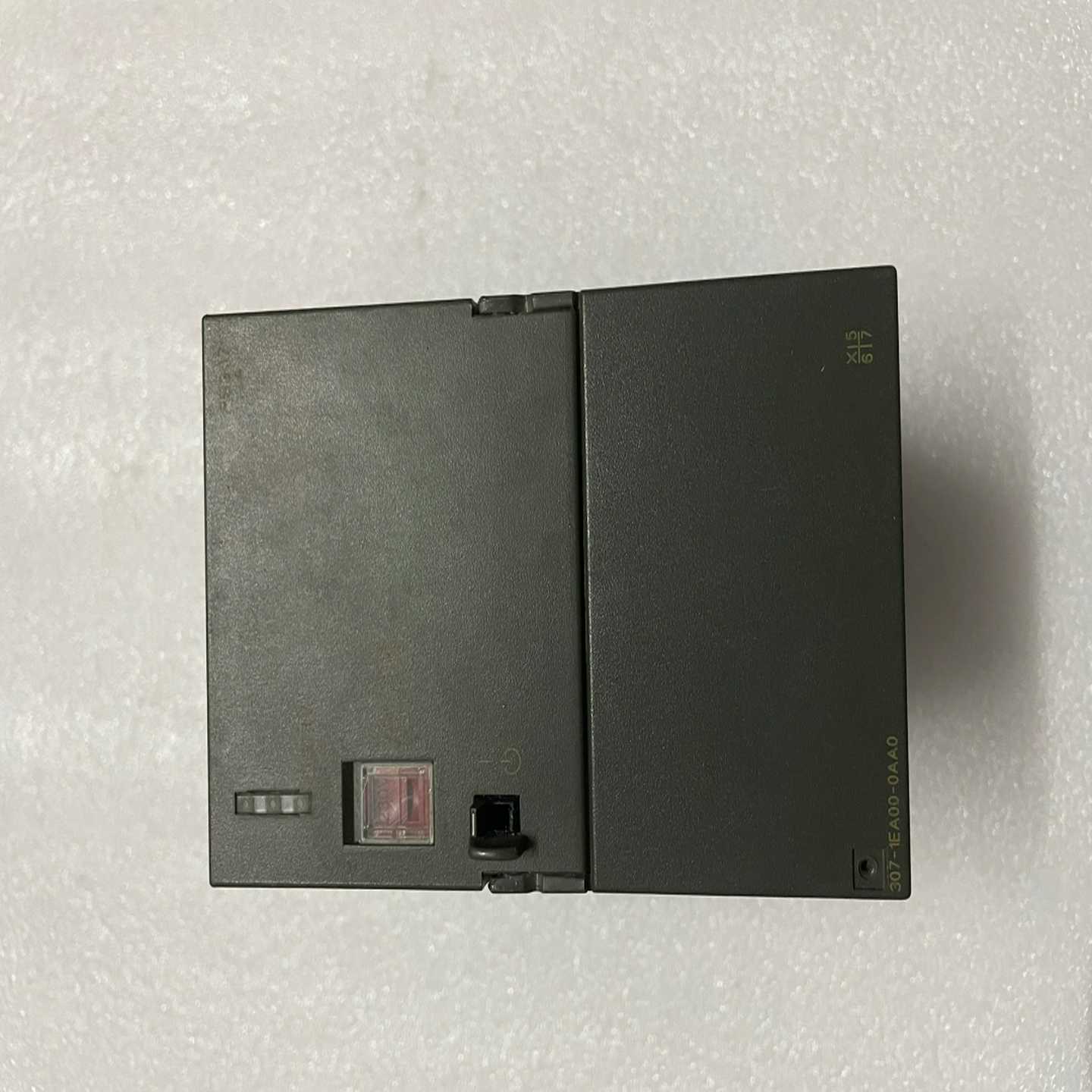 300plc电源307-1EA01-0AA0，余货询价