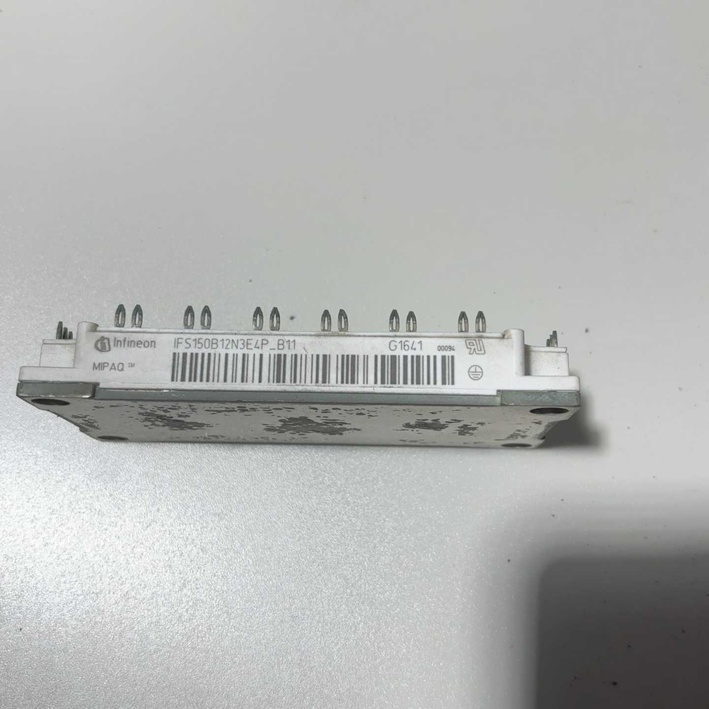 英飞凌IFS150B12N3E4P-B11。包询价