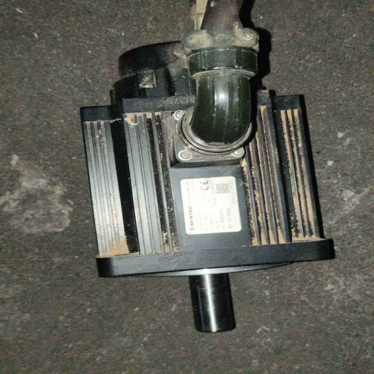 新代电机S08-AM6-40-E12-M1功能正常一询价