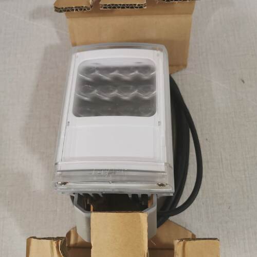 RAYTEC VAR2W41 Medium Range White Light Illuminator