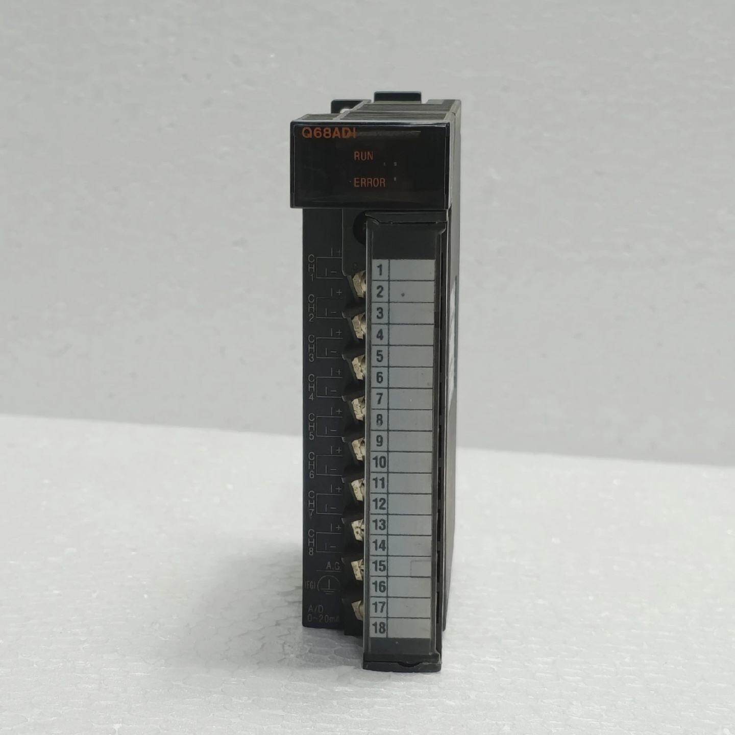 Mitsubishi MELSECQ Q68ADI AD Converter Unit 020mA PLC Module