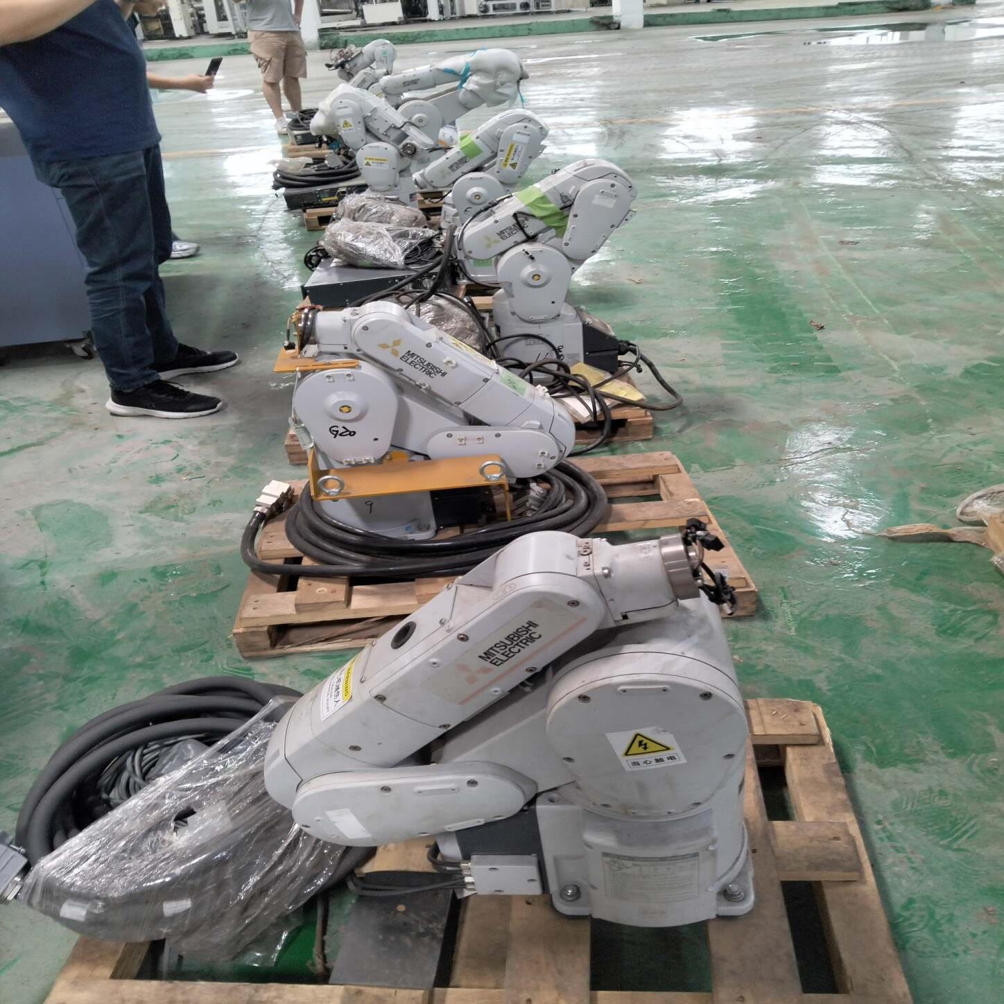 【请询价】三菱工业机器人RV系列型号RV-4F-10RV-7FL-