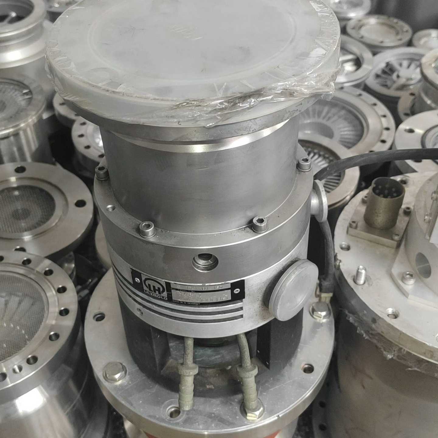 德国莱宝Turbovac150分子泵，西德制造。设备拆机，--议价商品