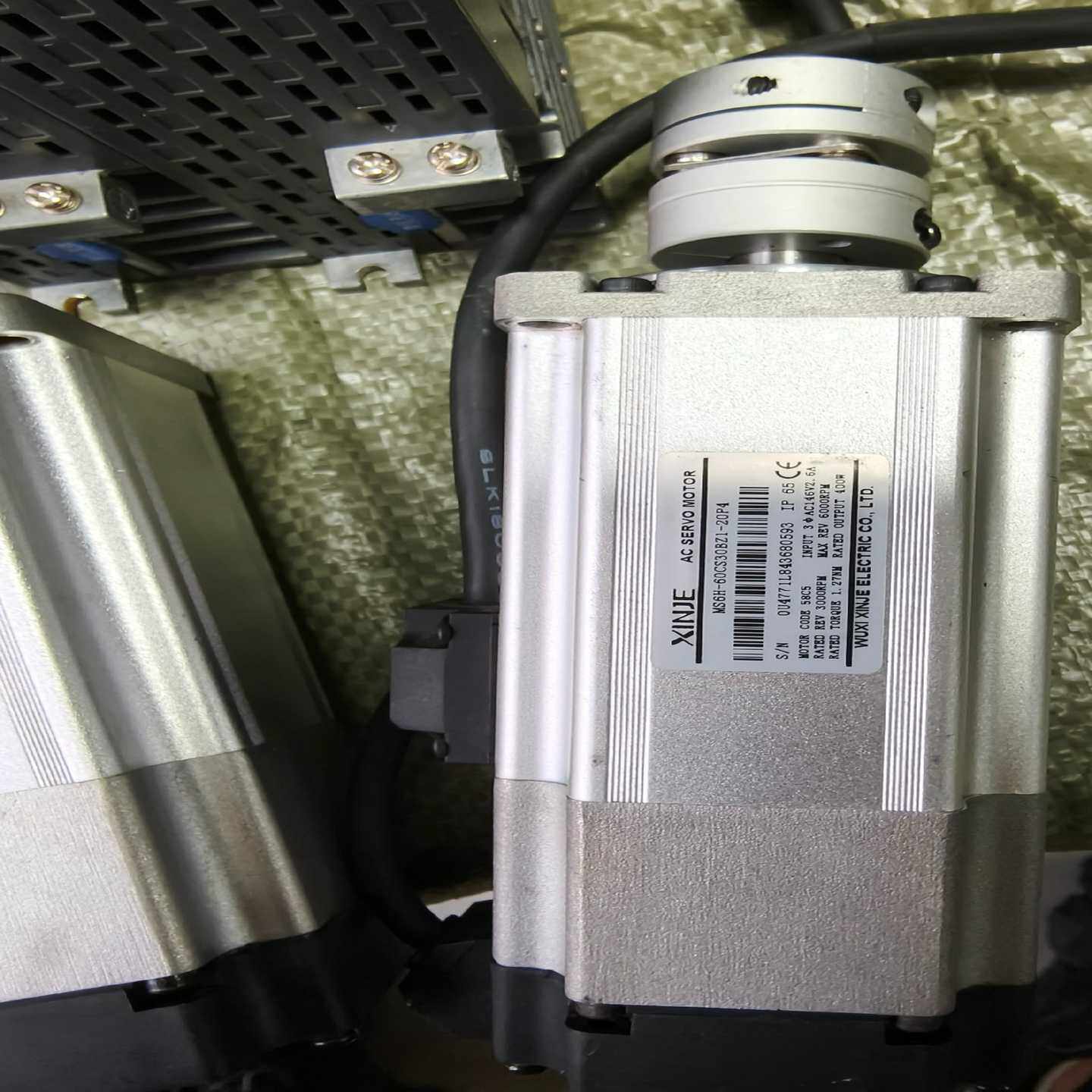 议价信捷400w伺服驱动电机一套，驱动器型号DS5C1-20P4现货/维修