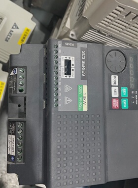 士林变频器SC3-021-1.5K 测试好1.5KW 220【议价】