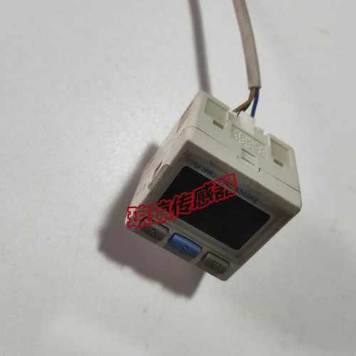 SMC真空数显压力表传感器智能数显控制器ZSE30A-C6L-N/MC6L-P-M