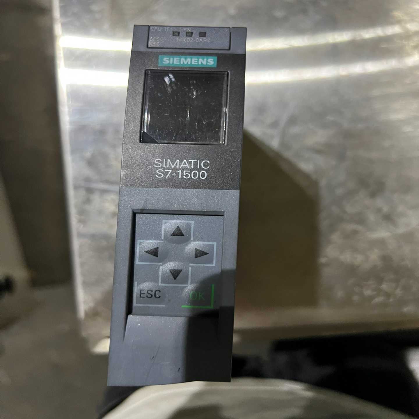 出西门子SIMATICS7-1500.CPU主机模块，型--议价商品