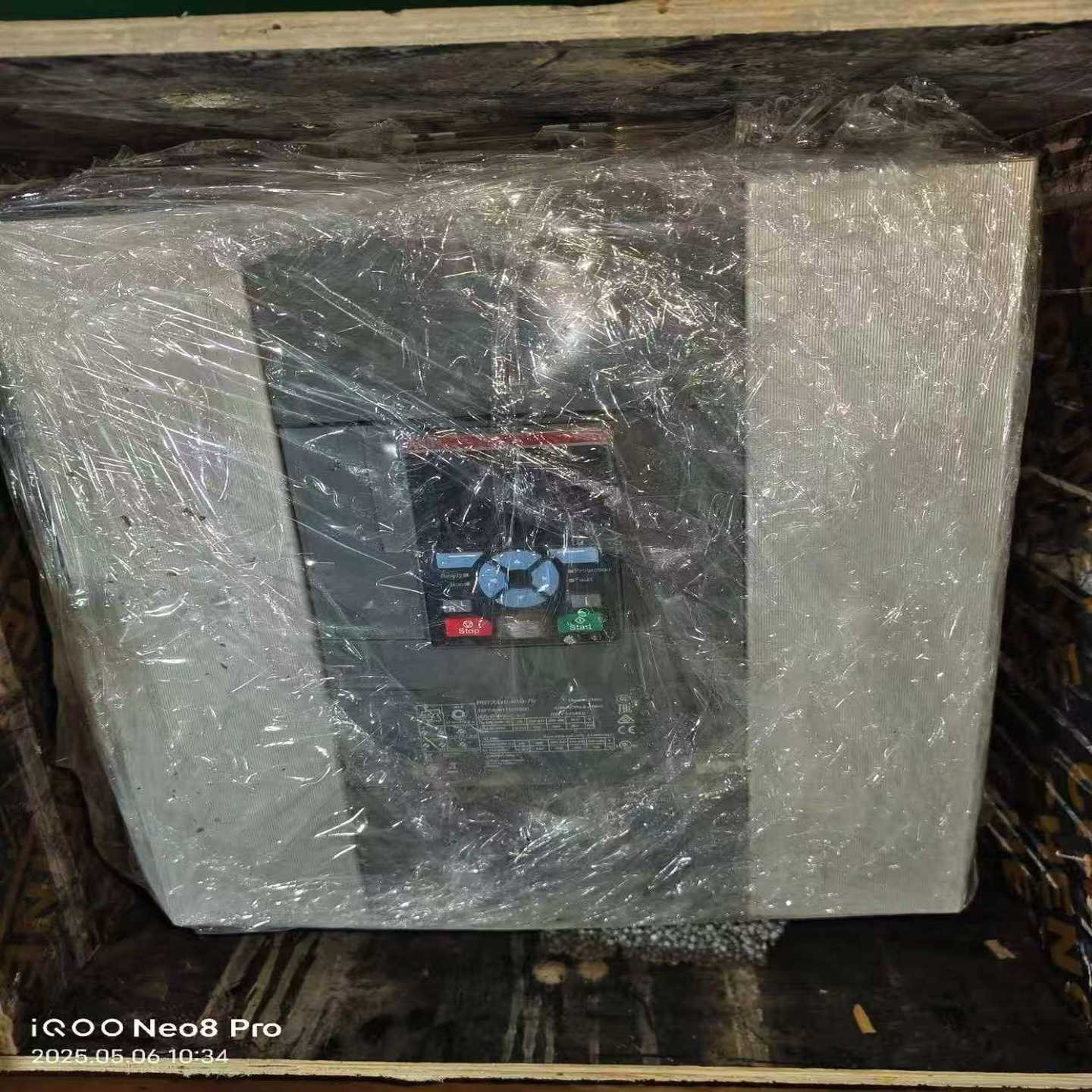 【请询价】ABB软启动器PSTX470-600-70全新未使用原装