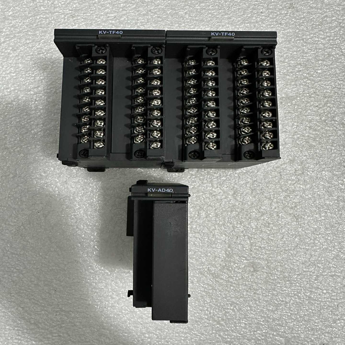 基恩士温度模块KV-DA40KV-TF40实图适用