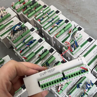 议价台达plc扩展模块DVP08sp11t 11r DVP16S