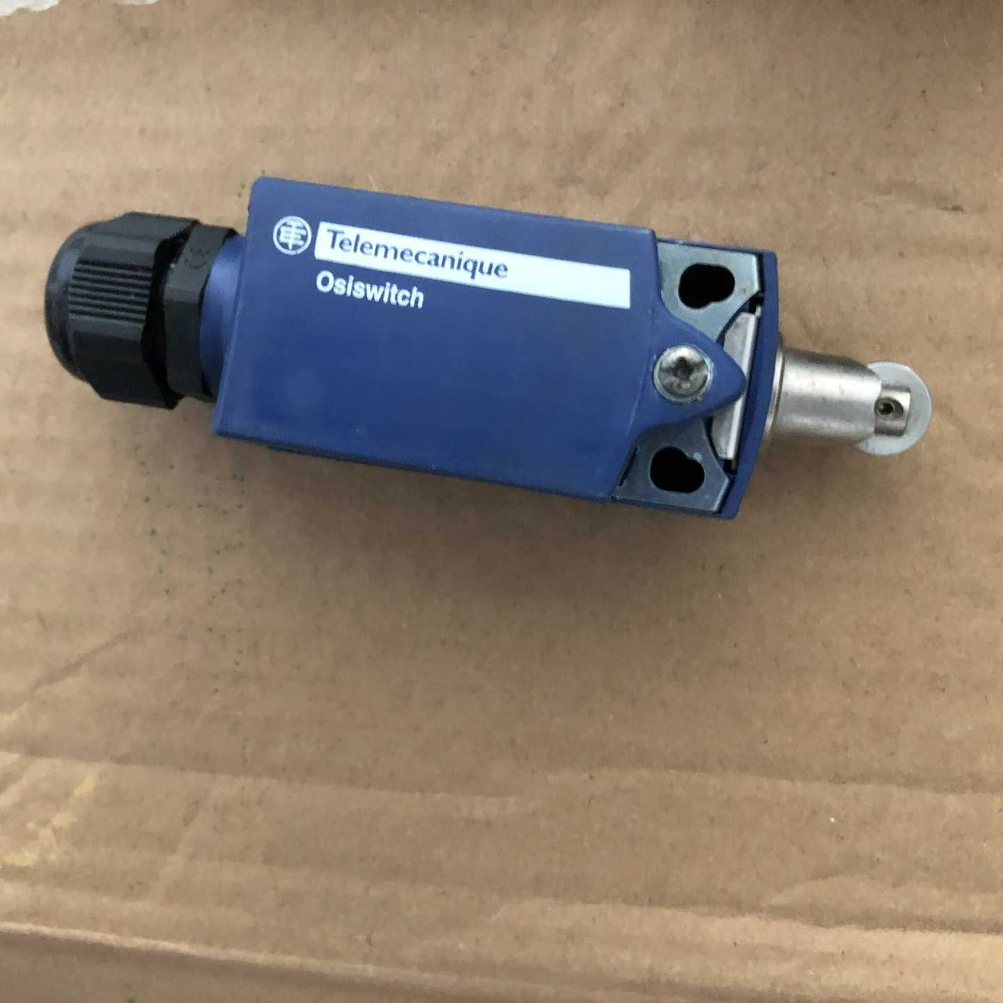 ZCP21限位开关，有的联系议价询价