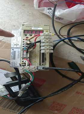 安川伺服电机200W一个，型号SGAMH-02AAA21询价