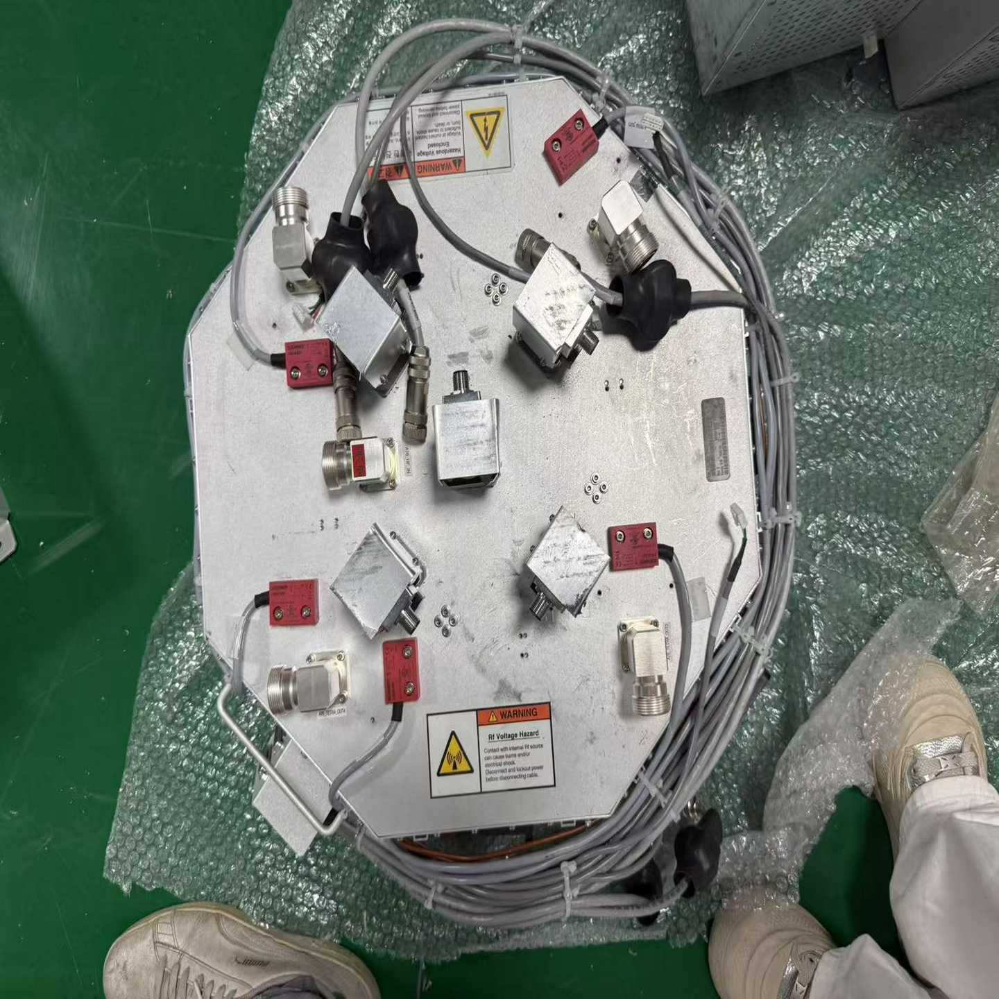 Lamp/n：853-309618-010，包含多个接头和询价