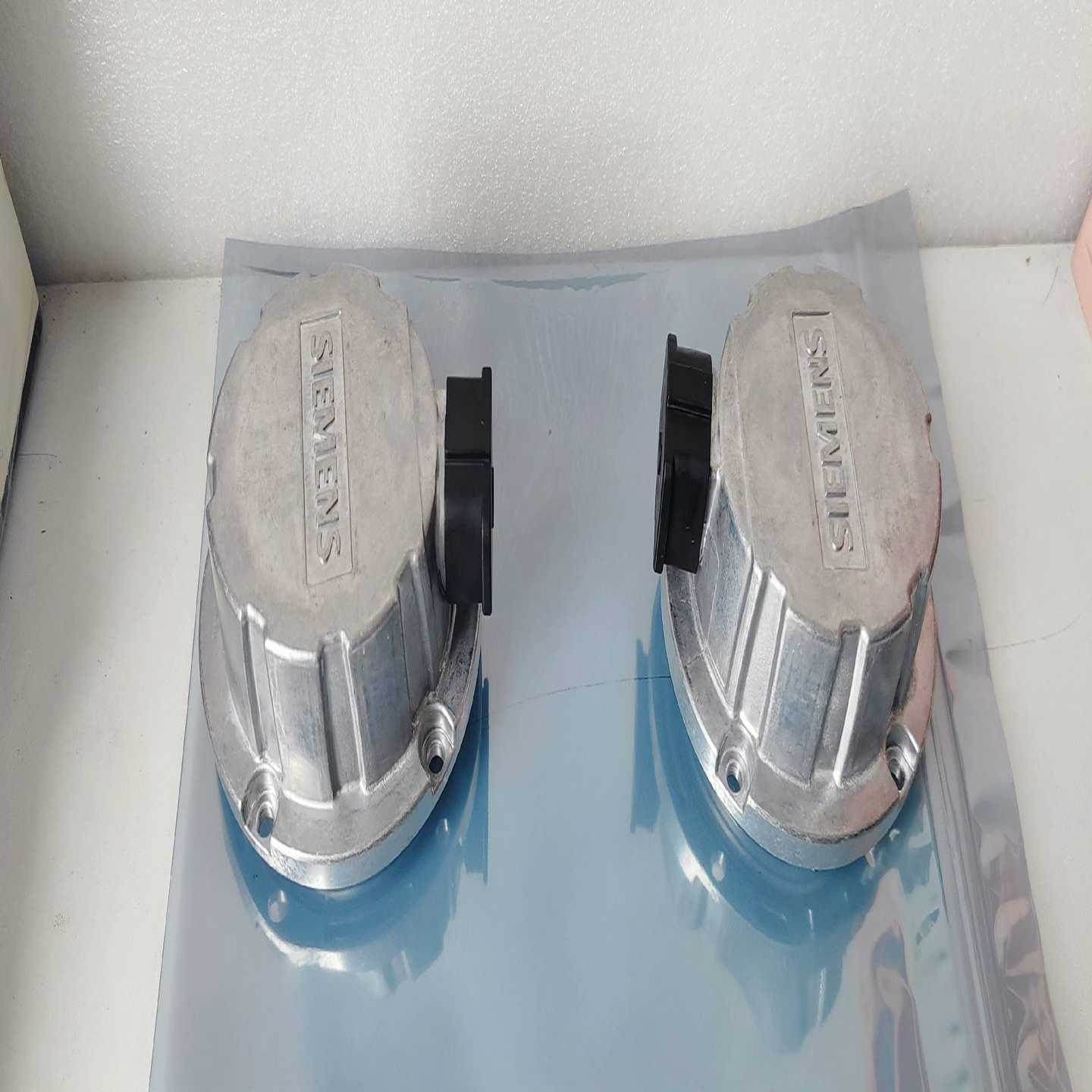 3RT1916-1EH00过电抑制器，两个。询价