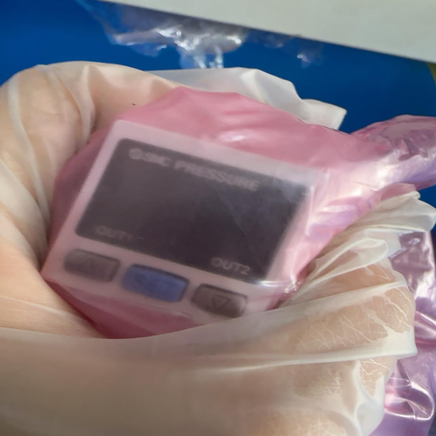 【请询价】SMC压力传感器PSE304原装正品拆机现货功能包好成