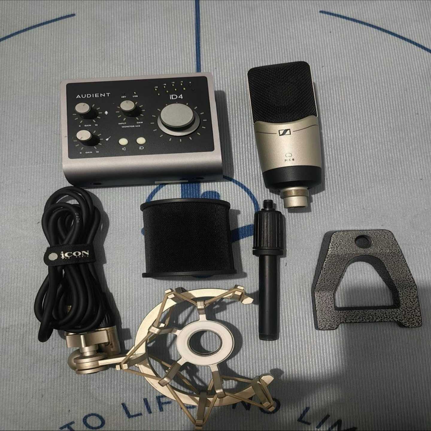 Audient奥顿特ID4mkII声卡森海塞尔mk4电--议价商品