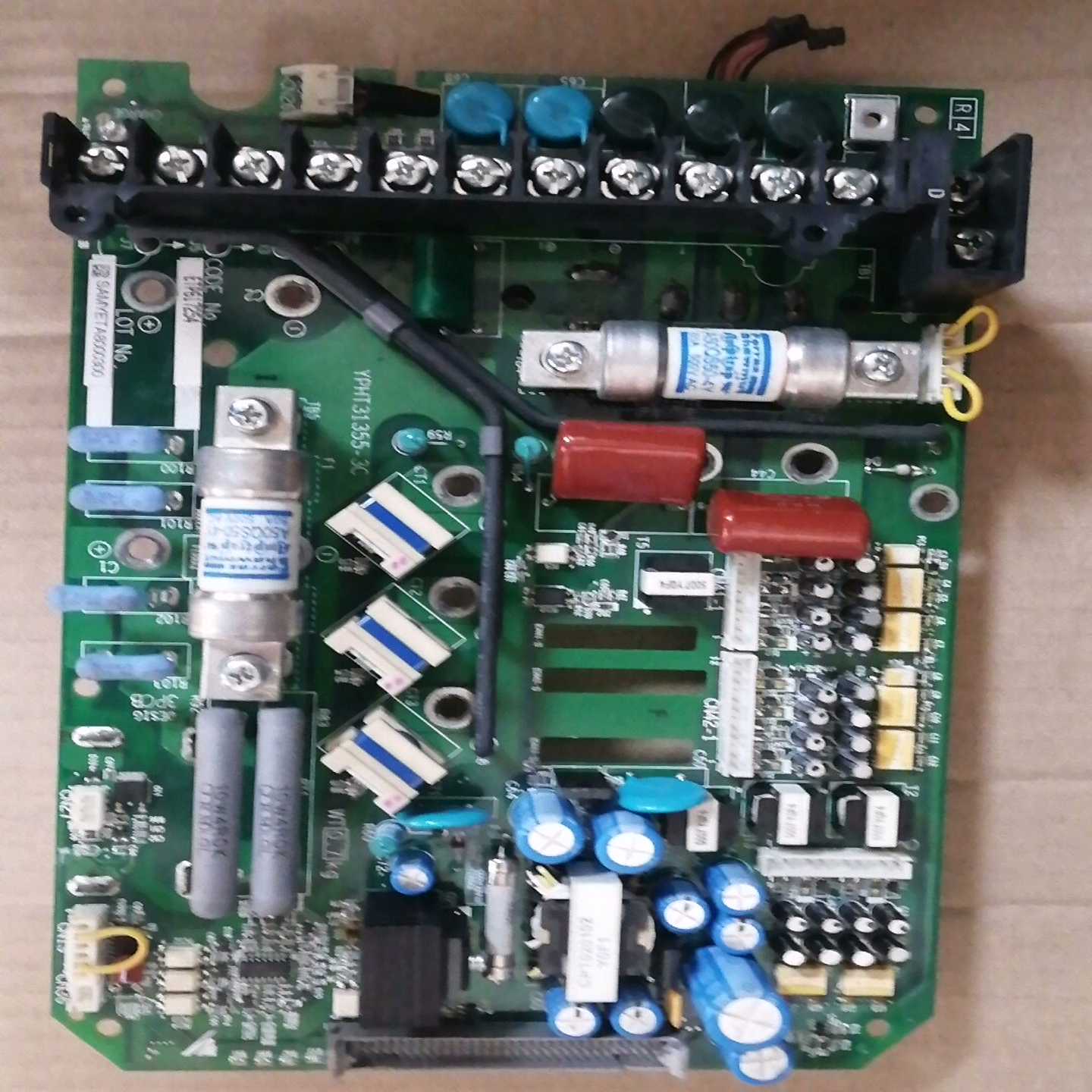 安川G7变频器驱动板YPHT31355-3CCIMR-G7询价