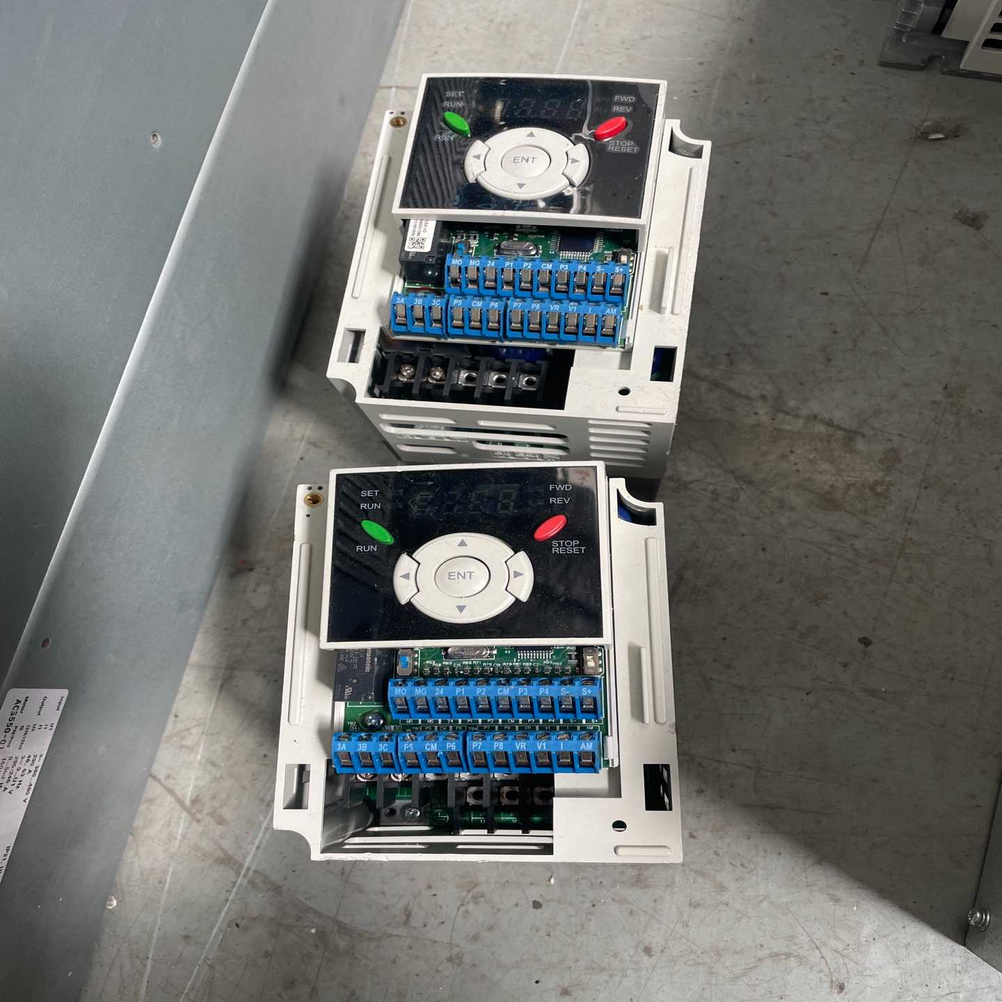 SV015iG5A-2LS调速器LG变频器1.5KW询价