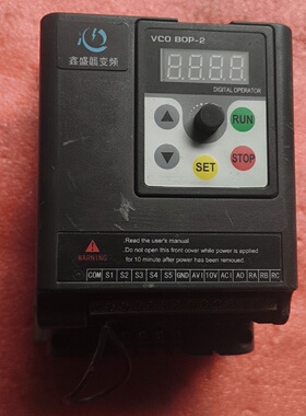 鑫盛达0.75KW变频器XSD3500.75G3380V-议价