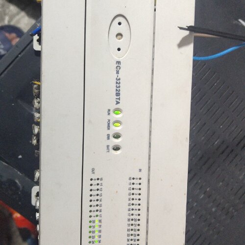 寻爱默生PLC控制器RC203232BTA原装正品拆机