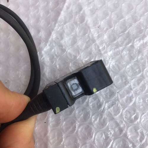 议价Baumer O300 Sensor Yard Source Condition As Shown Used A