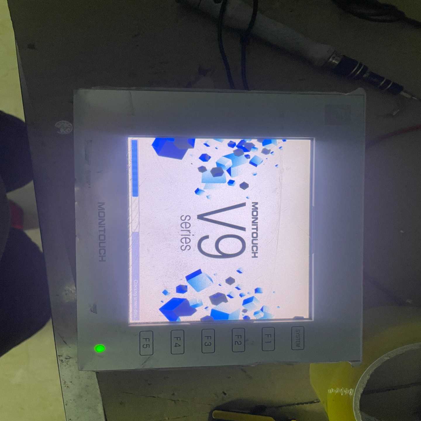 询价富士触摸屏V9060iTD