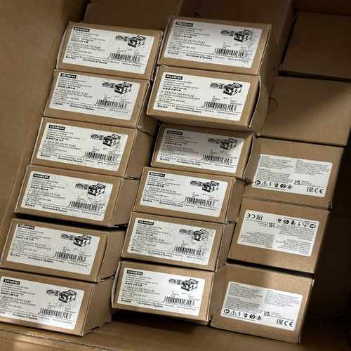 铁路专用继电器3RH2140-2XF40-0LA2询价